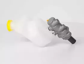 Главный тормозной цилиндр BSG купить